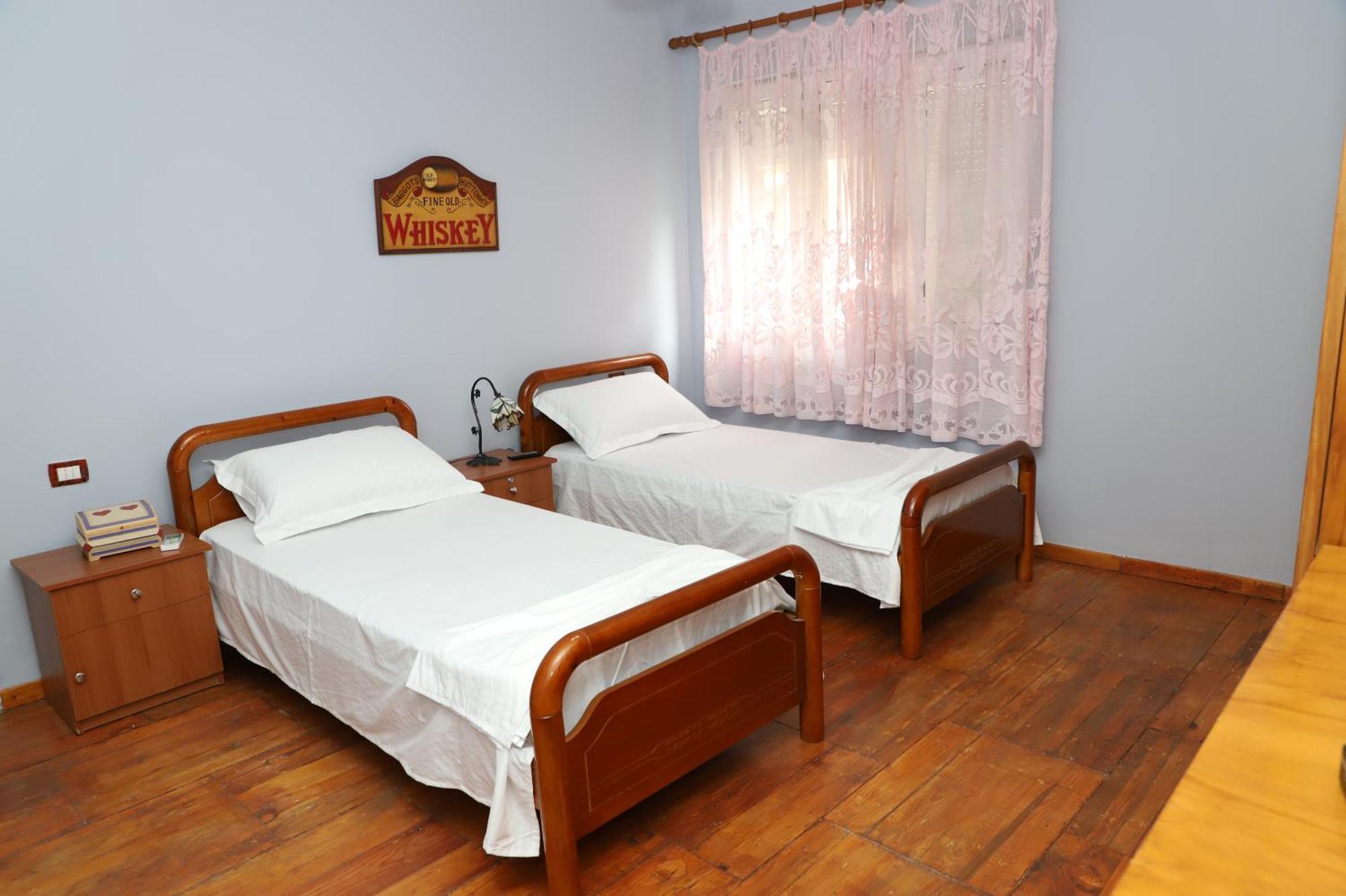 Guesthouse Katerina Берат Екстер'єр фото