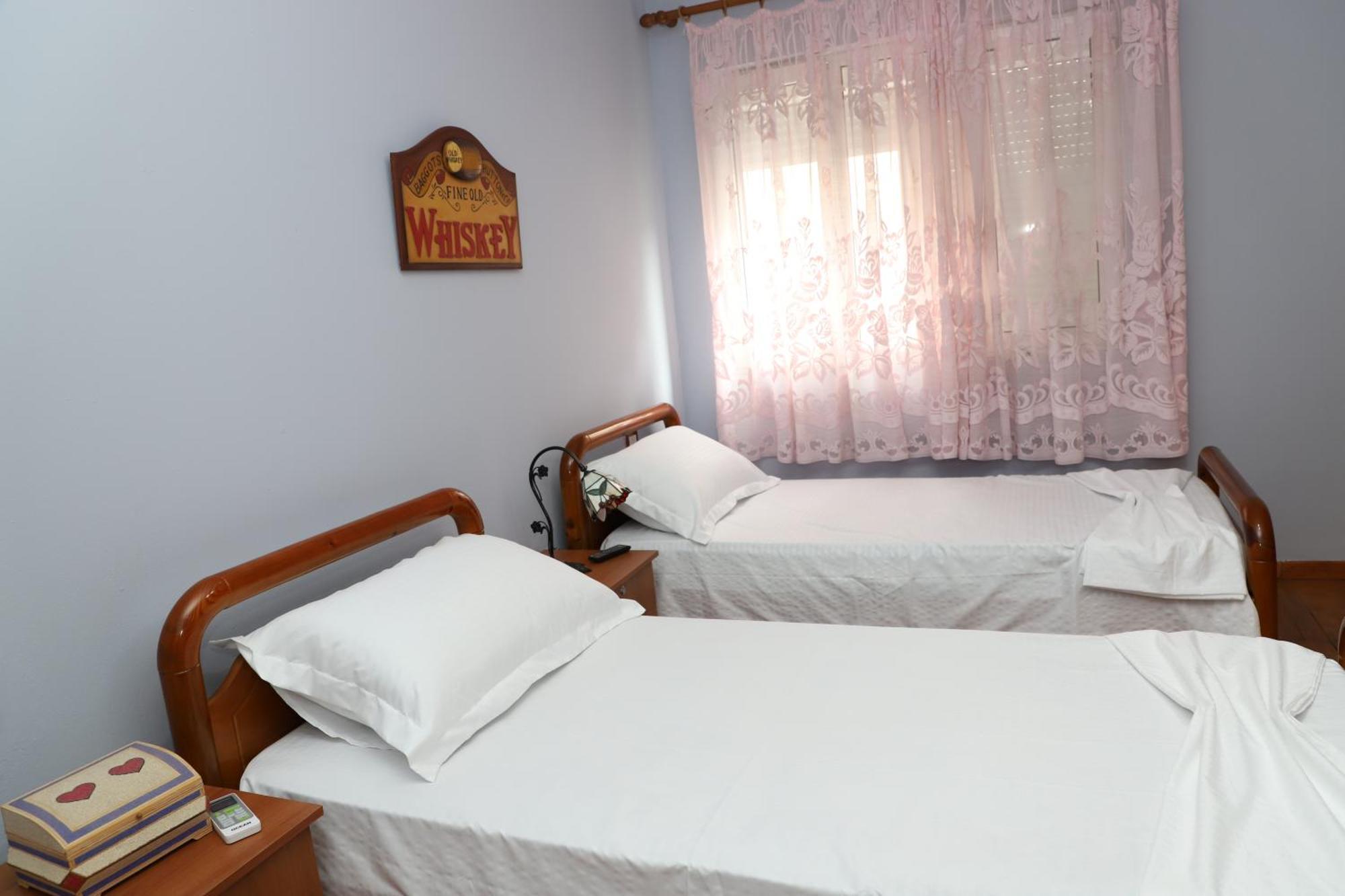 Guesthouse Katerina Берат Екстер'єр фото
