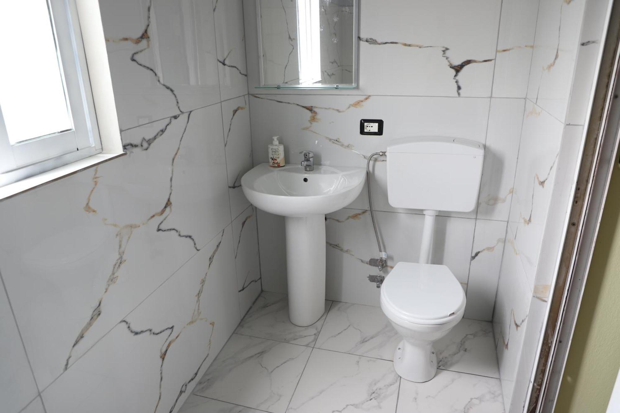 Guesthouse Katerina Берат Екстер'єр фото