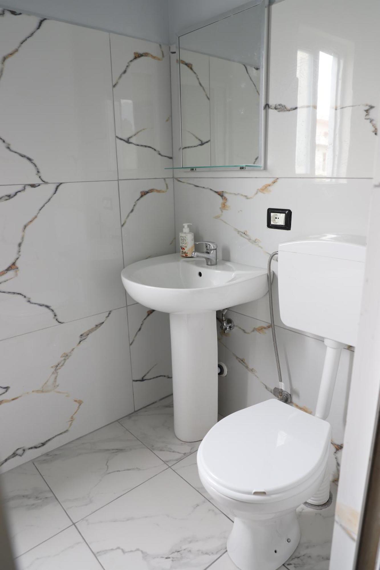 Guesthouse Katerina Берат Екстер'єр фото