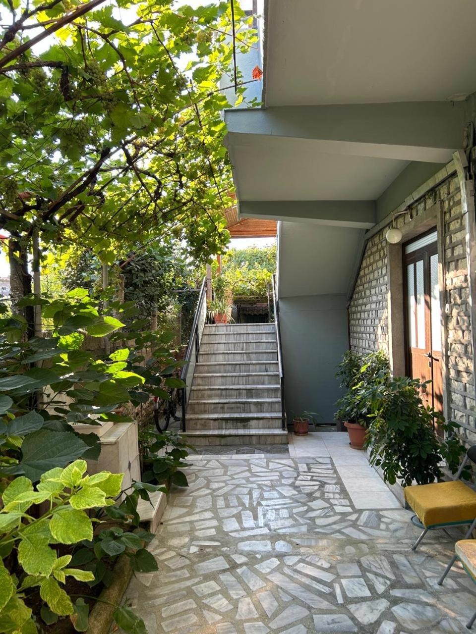 Guesthouse Katerina Берат Екстер'єр фото