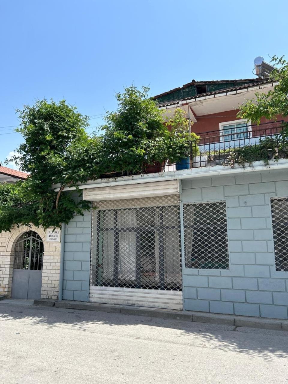 Guesthouse Katerina Берат Екстер'єр фото